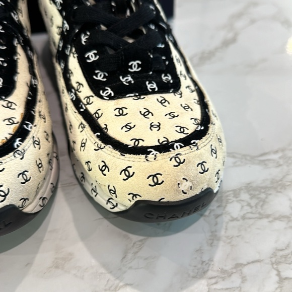 CHANEL logo mania suede sneakers size 38 - Picture 14 of 16